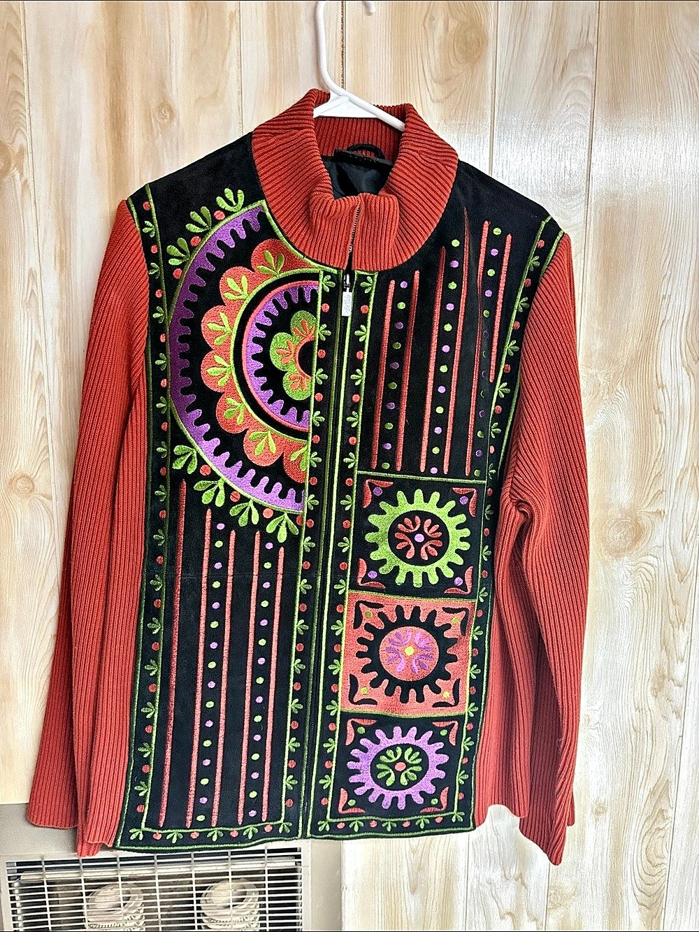 BOB MACKIE Embroidered Knit Jacket in Black & Rust ( dark red clay)Size x larg